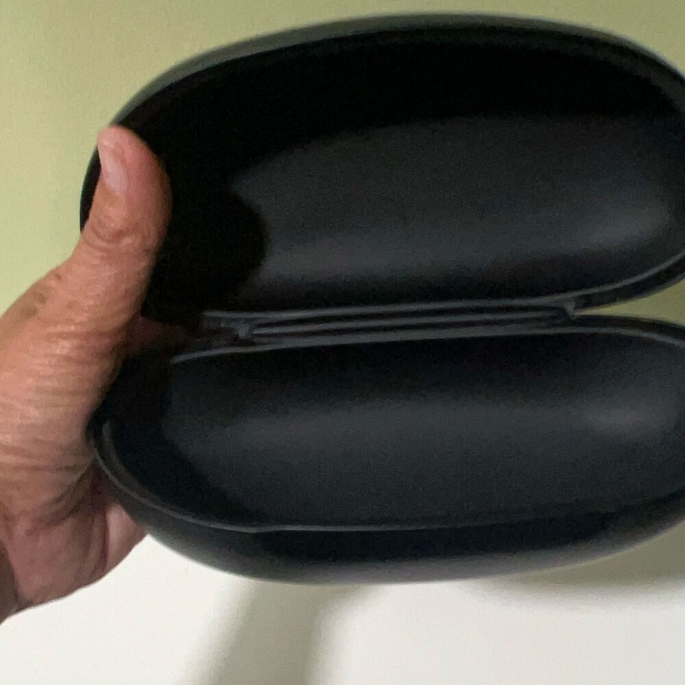 Oakley O Icon Hard Vault Case Eyewear Sunglasses Compact Impact Resistant Black - Picture 5 of 7